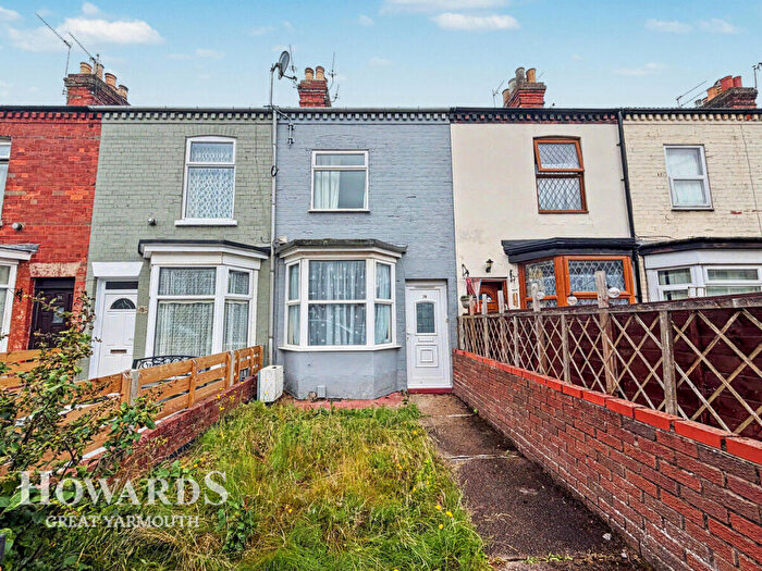 3 Bedroom Terraced House For Sale In Harley Road, Great Yarmouth, NR30