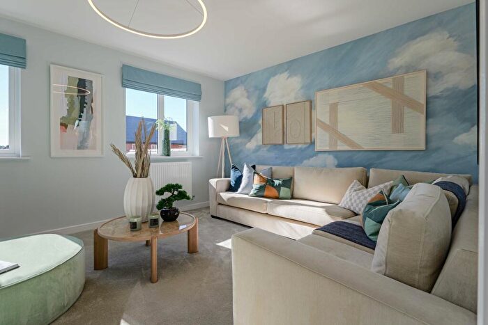 4 Bedroom Detached House For Sale In Barrington Road, Off Shaftesbury Avenue, Goring-by-Sea, West Sussex, BN12