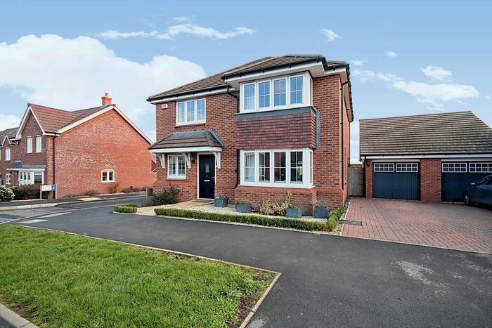 4 Bedroom Detached House For Sale In Bloxham Way, Radford Semele, Leamington Spa, Warwickshire, CV31