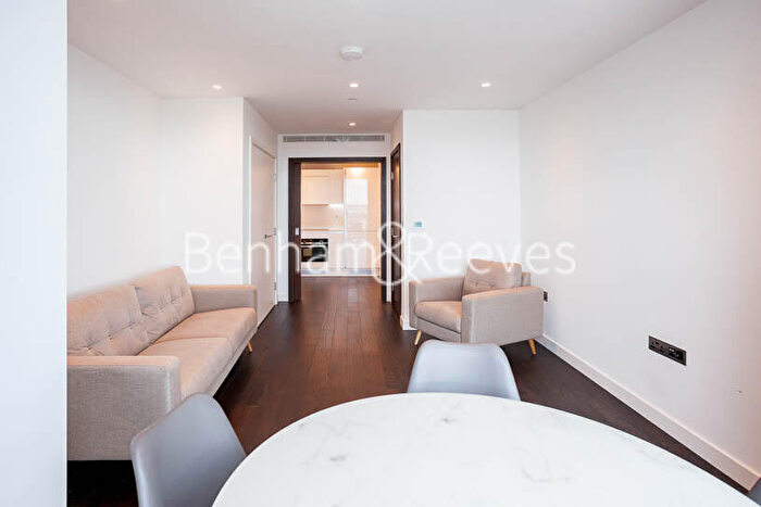 1 Bedroom Apartment To Rent In Rosemary Place, Royal Mint Street, Tower Hill, E1