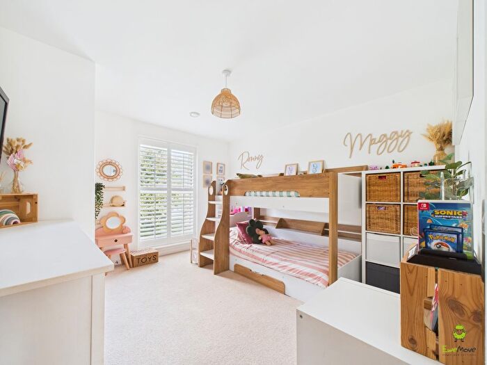2 Bedroom Flat For Sale In Gala Court, Erith High Street, Erith, Kent, DA8