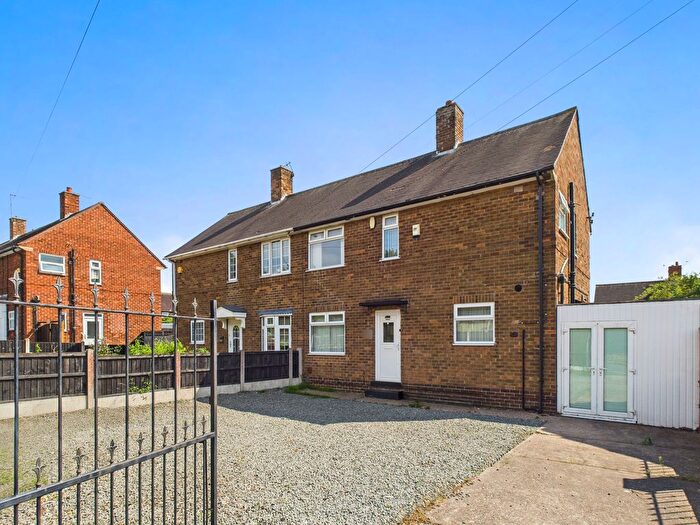 3 Bedroom Semi-Detached House For Sale In Hanslope Crescent, Bilborough, Nottingham, NG8
