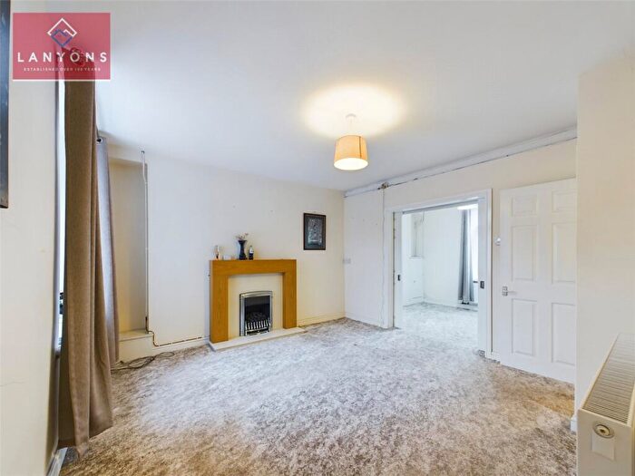 3 Bedroom End Of Terrace House For Sale In Lewis Street, Pentre, Rhondda Cynon Taf, CF41