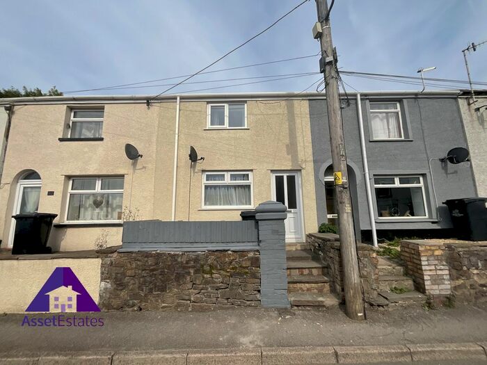 2 Bedroom Terraced House To Rent In Garn Cross, Nantyglo, Ebbw Vale, NP23