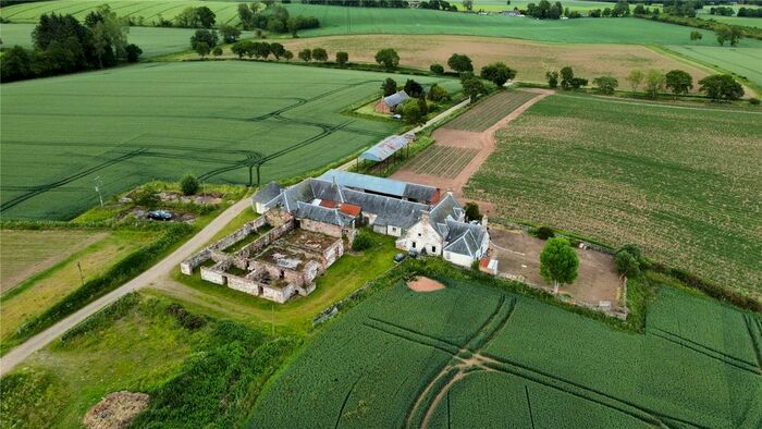 5 Bedroom Detached House For Sale In Powderwells Farmhouse, New Alyth, Blairgowrie, PH11