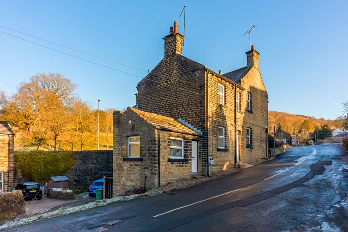 1 Bedroom End Of Terrace House To Rent In East Street, Jackson Bridge, Holmfirth, HD9