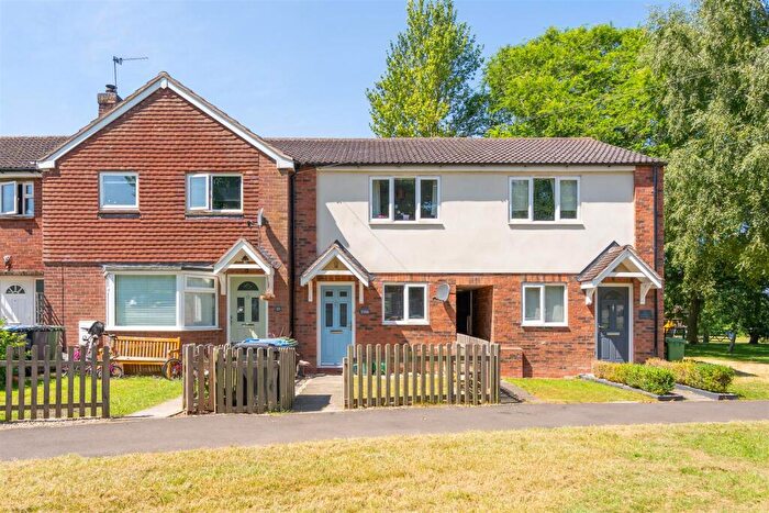 2 Bedroom Terraced House For Sale In Oaktree Close, Moreton Morrell, Warwick, CV35