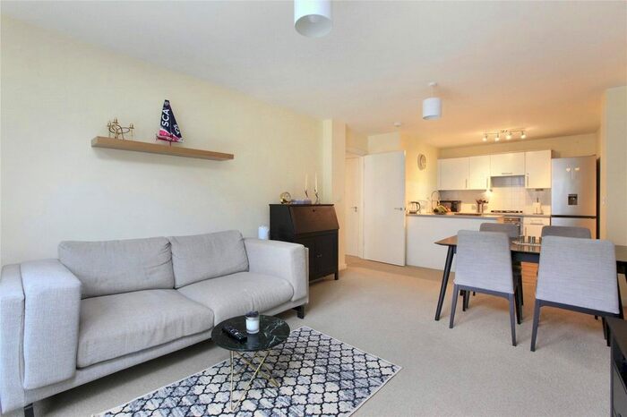 1 Bedroom Flat To Rent In Charterhouse Apartments, Eltringham Street, Wandsworth, London, SW18