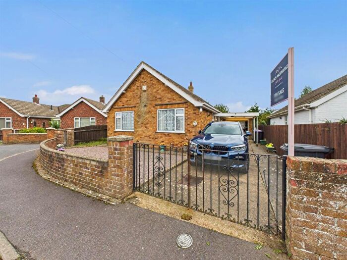 2 Bedroom Detached Bungalow For Sale In Ripon Place, Mablethorpe, LN12