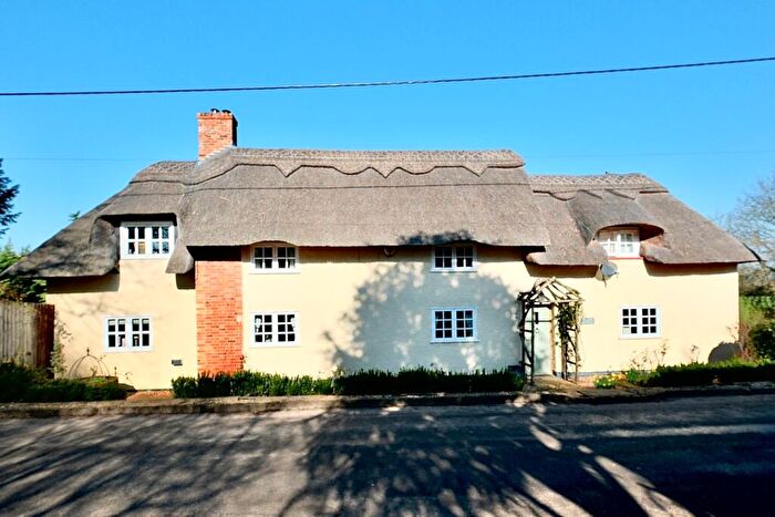 3 Bedroom Detached House For Sale In Riseley Road, Keysoe, MK44