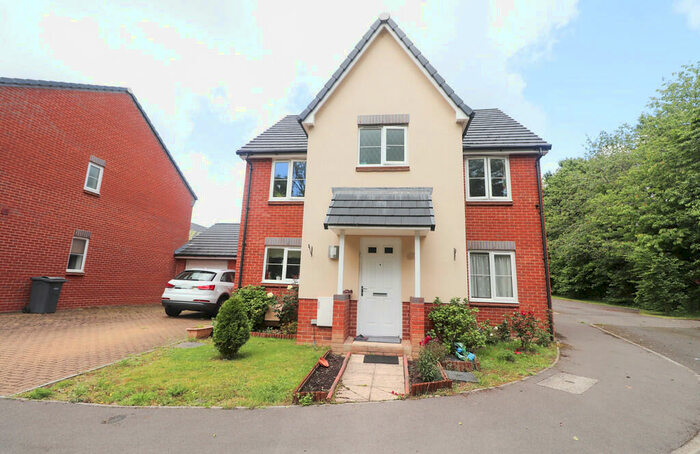 4 Bedroom Detached House To Rent In Rimini Road, Andover, SP11