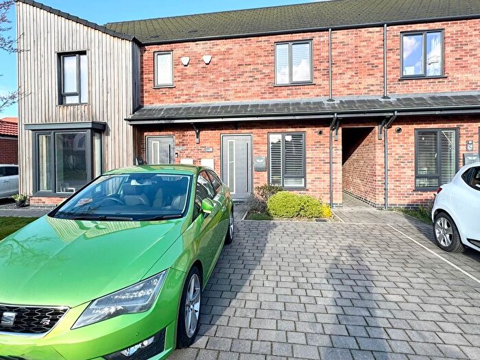 2 Bedroom Terraced House To Rent In Fritillary Drive, Healing, DN41