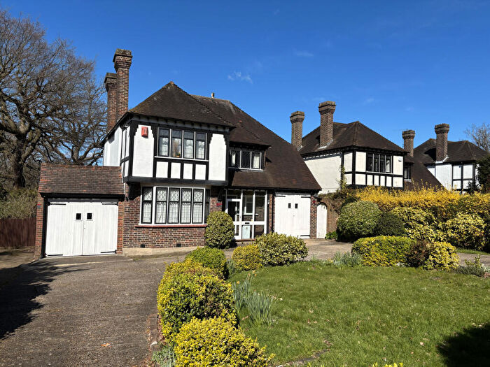 4 Bedroom Detached House To Rent In , Beckenham, Kent, BR3