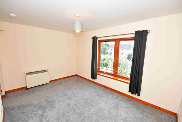 2 Bedroom Flat To Rent In Alltan Park, Culloden, Inverness, IV2