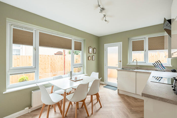 3 Bedroom Bungalow For Sale In Combe Avenue, Portishead, BS20