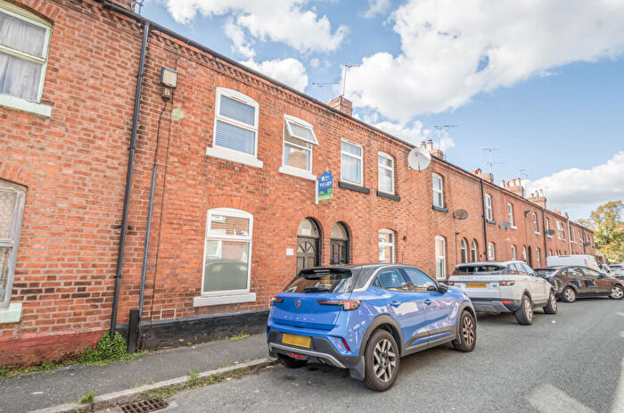 5 Bedroom House For Sale In Denbigh Street, Chester, Cheshire, CH1