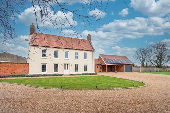 4 Bedroom Detached House For Sale In Catfield, NR29