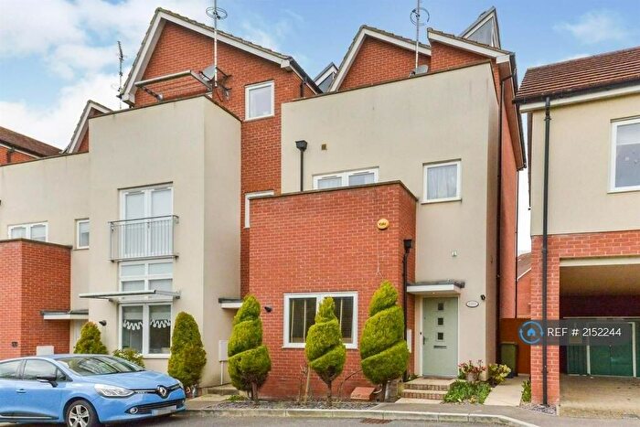 3 Bedroom Semi-Detached House To Rent In Carradine Crescent, Oxley Park, Milton Keynes, MK4