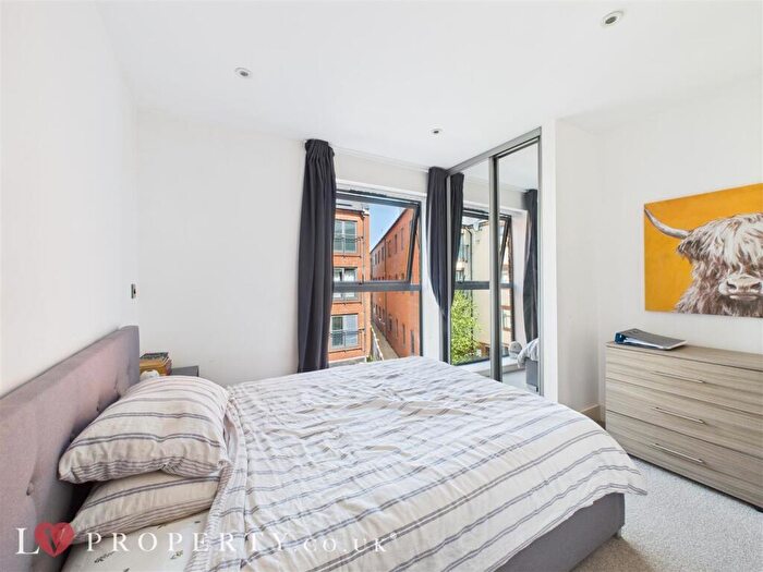 2 Bedroom Apartment To Rent In Carver Street, Birmingham, West Midlands, B1