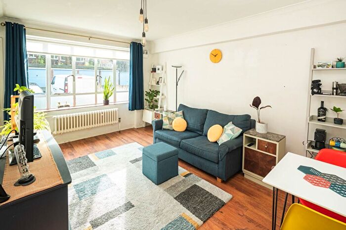 2 Bedroom Apartment For Sale In Champion Hill, London, SE5