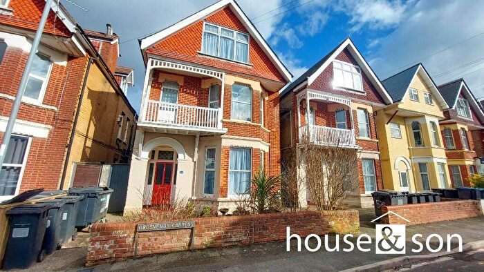 11 Bedroom Detached House For Sale In Two Detached Investment Houses, Grosvenor Gardens, Bournemouth, BH1