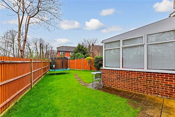 3 Bedroom Detached House For Sale In Hawkwood, Maidstone, Kent, ME16