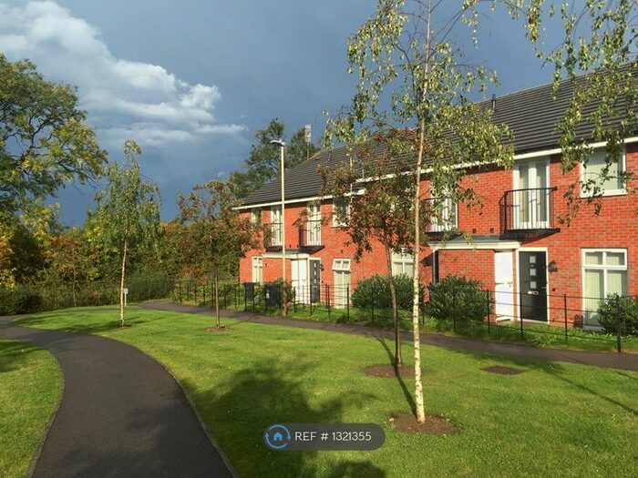 2 Bedroom End Of Terrace House To Rent In Padside Row, Hamilton, Leicester LE5