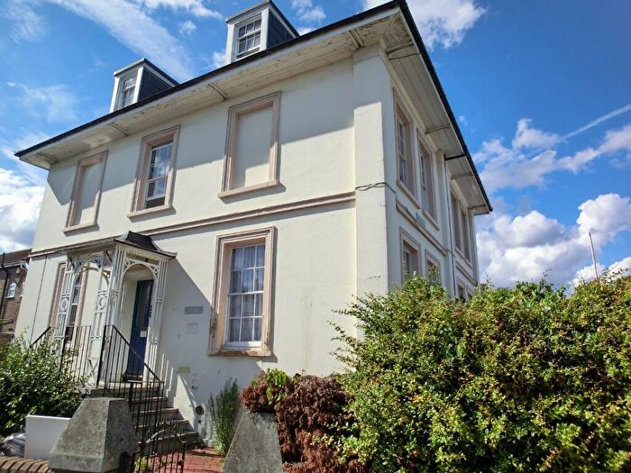 2 Bedroom Apartment To Rent In Victoria Road, Northfleet, Gravesend, Kent, DA11