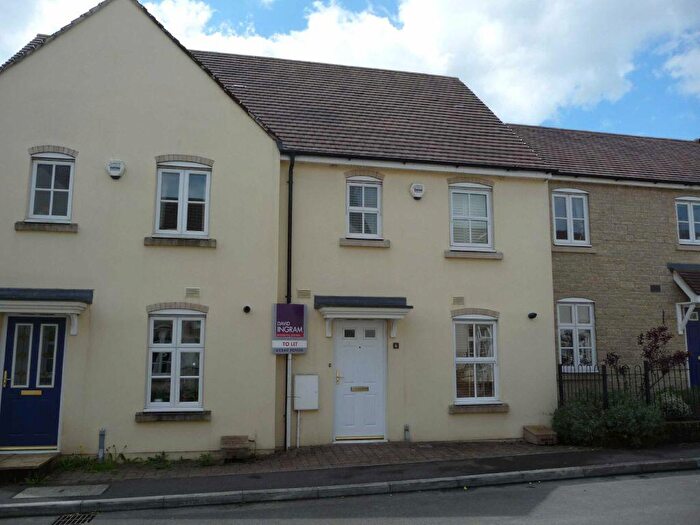 3 Bedroom Terraced House To Rent In Nine Acre Drive, Katherine Park, Corsham, SN13