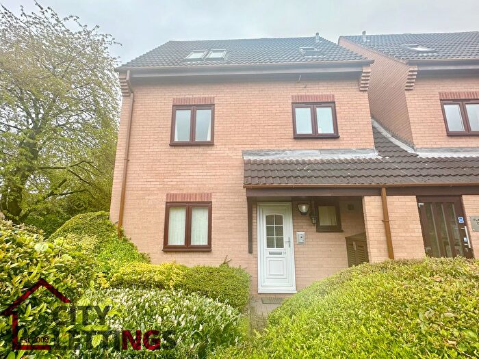 1 Bedroom Flat To Rent In Flamingo Court, Nottingham, NG7