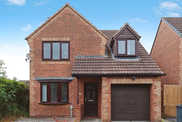 3 Bedroom Detached House For Sale In Askew Avenue, Hull, HU4