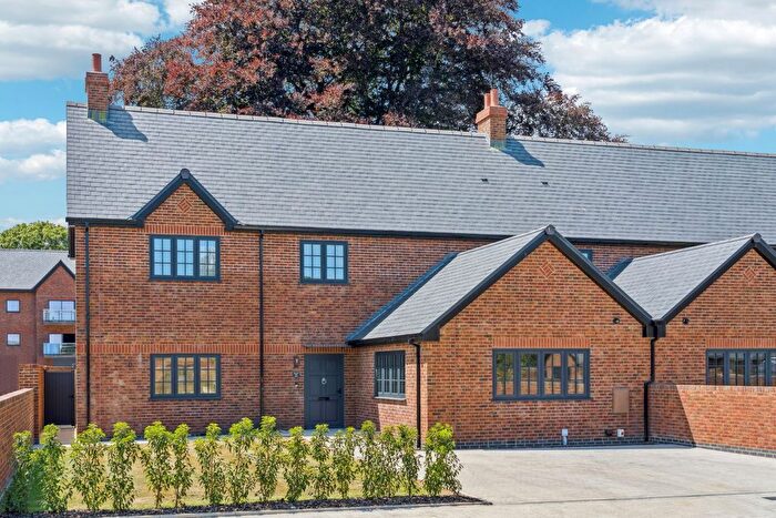 3 Bedroom Detached House For Sale In Pankhurst Road, Chalfont St. Giles, HP8