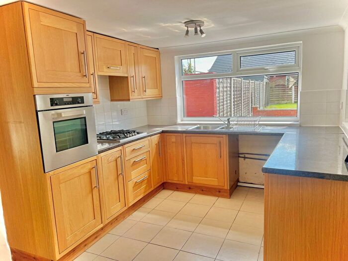 6 Bedroom Terraced House For Sale In High Street, Ulceby, DN39