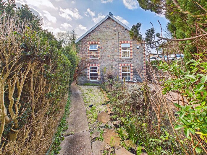 2 Bedroom Semi Detached House For Sale In Mill Lane, Warmley, Bristol, BS30