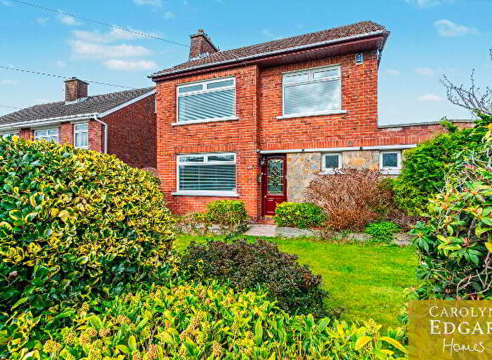 3 Bedroom Detached House For Sale In Roddens Crescent, Belfast, BT5