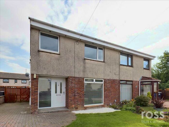3 Bedroom Semi-Detached Villa To Rent In Hillpark Avenue, Paisley, Paisley, PA2