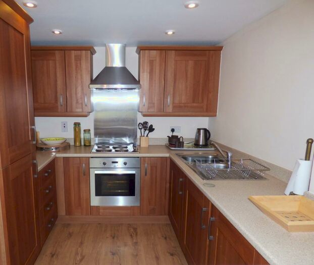 1 Bedroom Apartment To Rent In Penmaen Bod Eilias, Old Colwyn, LL29
