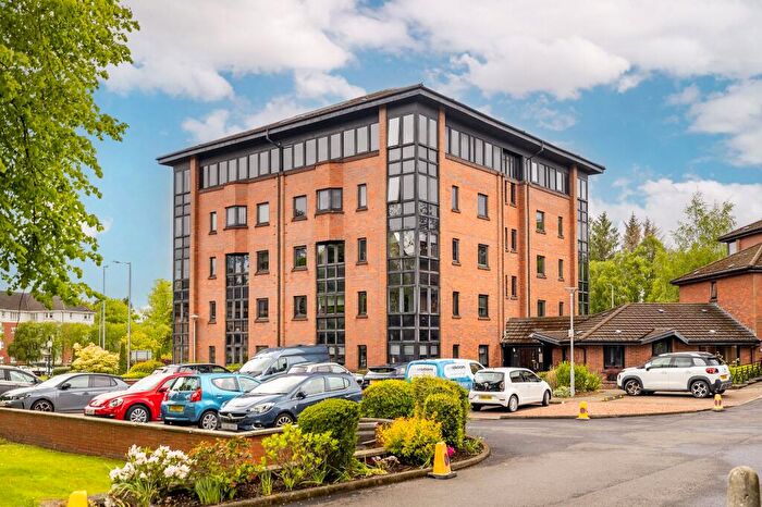 1 Bedroom Apartment For Sale In Fenwick Place, Giffnock, Glasgow, East Renfrewshire, G46