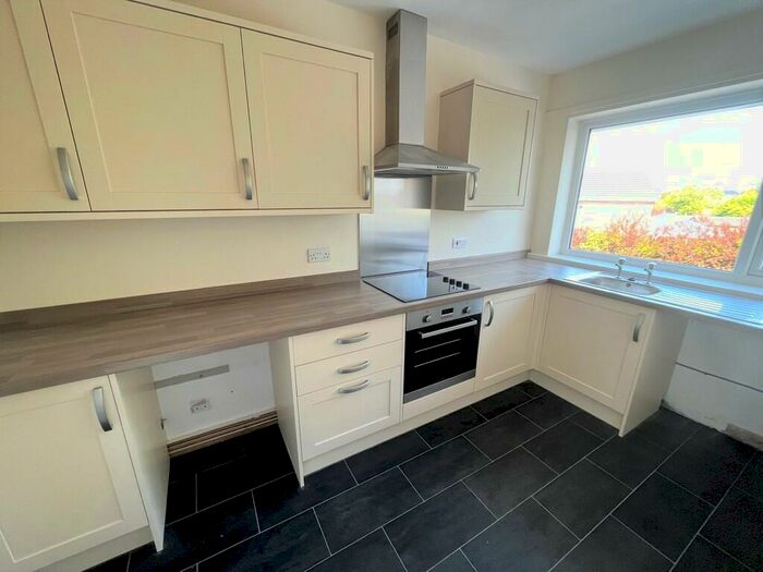 2 Bedroom Apartment To Rent In Conway Drive, Fulwood, Preston, PR2