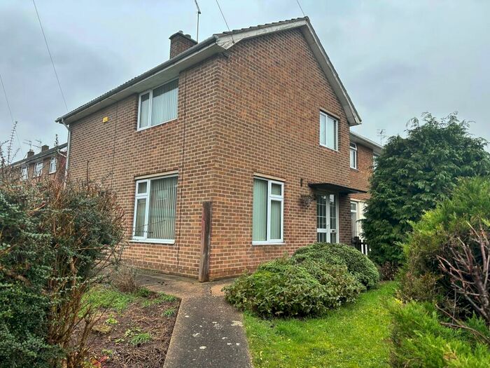 3 Bedroom Semi-Detached House To Rent In Woodview, Cotgrave, NG12