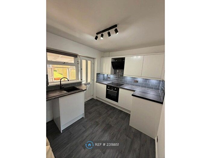 3 Bedroom Terraced House To Rent In Standon Road, Sheffield, S9