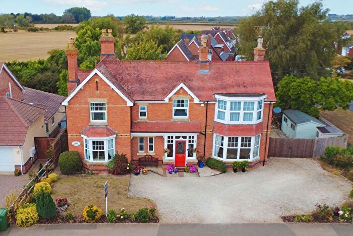 5 Bedroom Detached House For Sale In Broadway Lane, Fladbury, WR10