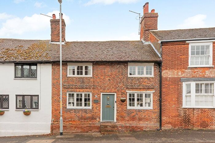 2 Bedroom Property For Sale In The Street, Boughton-Under-Blean, Faversham, ME13