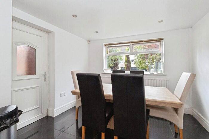 3 Bedroom Terraced House For Sale In Taunton Road, Ashton-under-Lyne, Greater Manchester, OL7