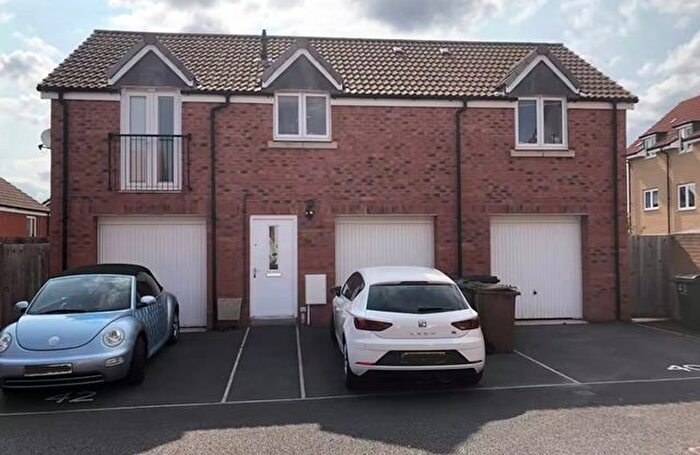 2 Bedroom Flat To Rent In Admiral Way, Exeter, EX2