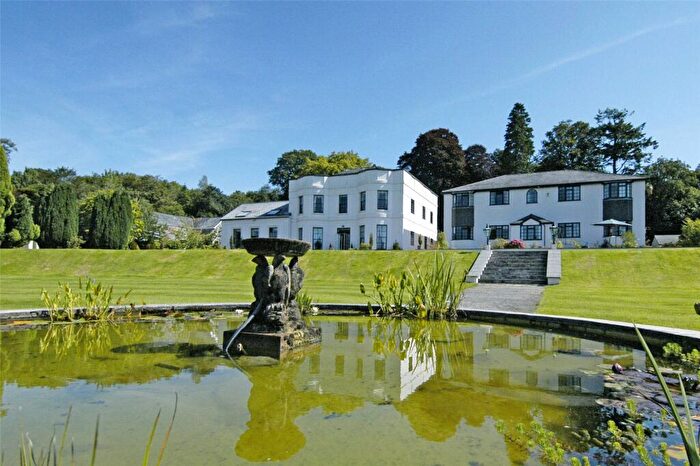 2 Bedroom Apartment For Sale In Tavistock, Devon, PL19