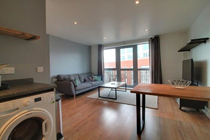 2 Bedroom Apartment To Rent In Quartz Apartments, Hall Street, Jewellery Quarter, B18