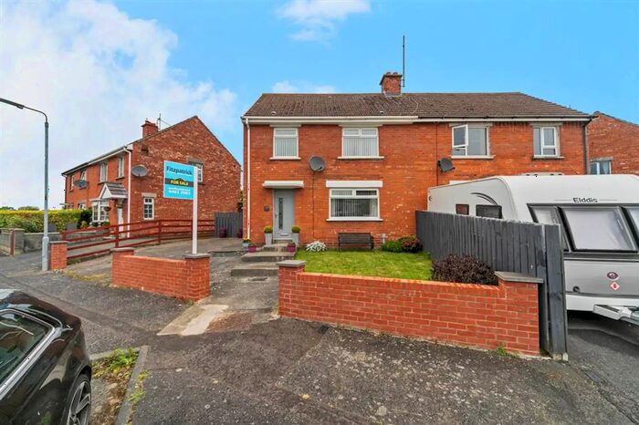 3 Bedroom Semi-Detached House For Sale In St Dillons Avenue, Downpatrick, BT30