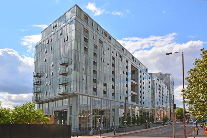 1 Bedroom Apartment To Rent In Adagio Point, Creekside, Deptford, London, SE8