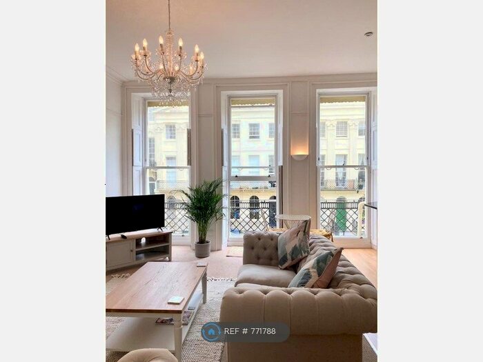 1 Bedroom Flat To Rent In Oriental Place, Brighton, BN1